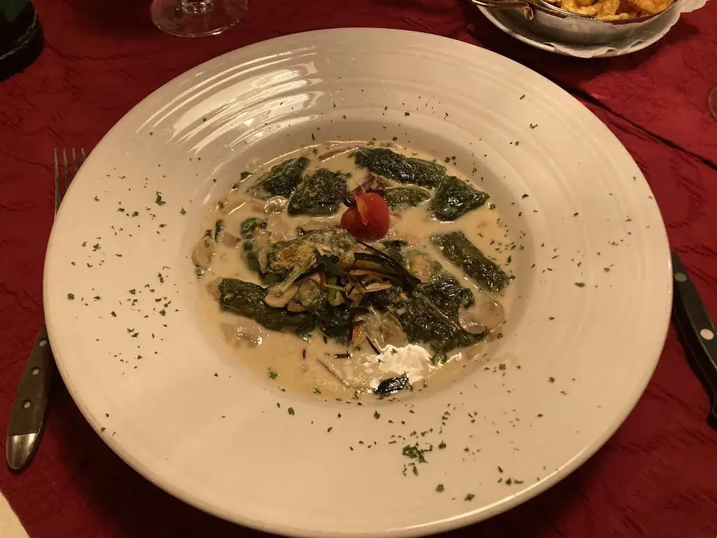 theo_Restaurant Grischuna_Arosa_review