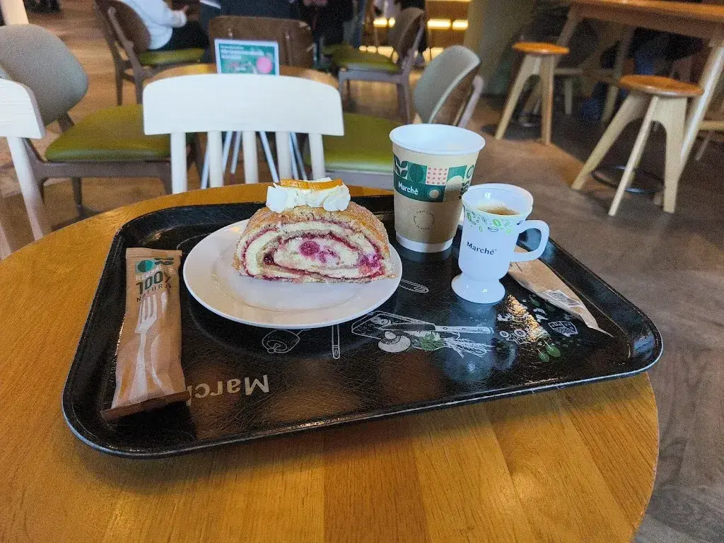 Martin Michalicek_Marché Heidiland_Maienfeld_review