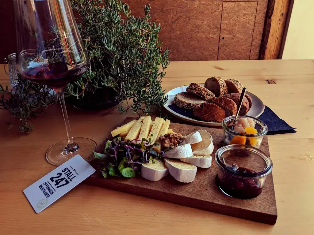 Menu_Stall 247 - Weinkost & Feinkost im einstigen Kuhstall_Maienfeld_image_8