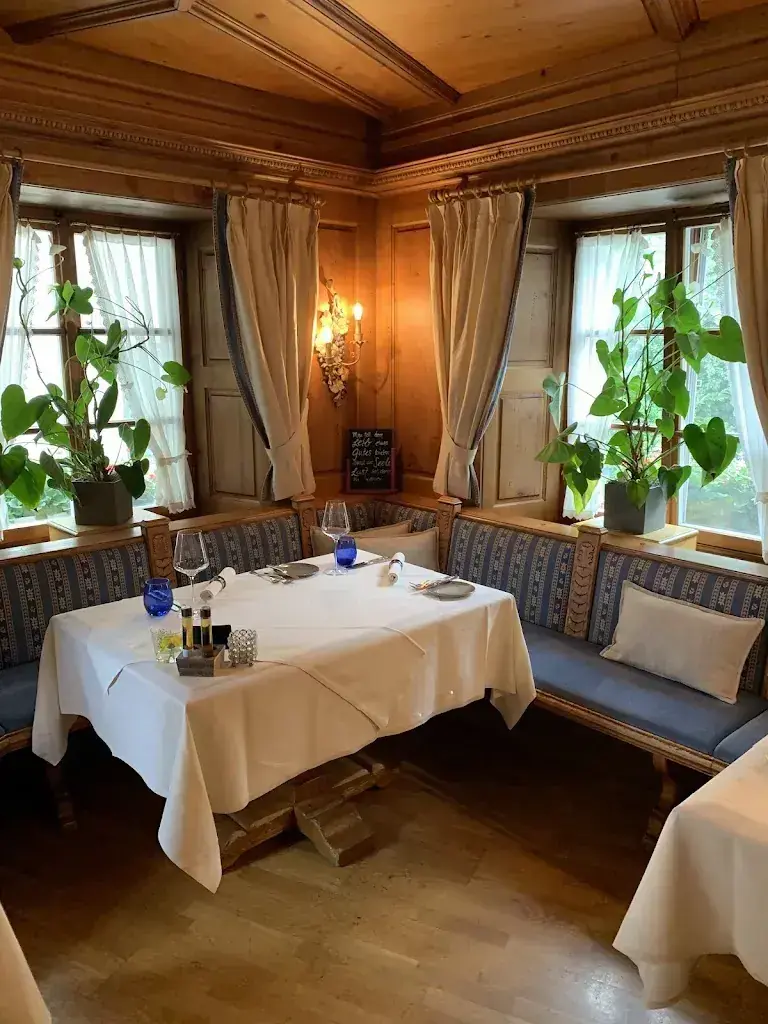 Yulia Bless_Adler_Fläsch_review