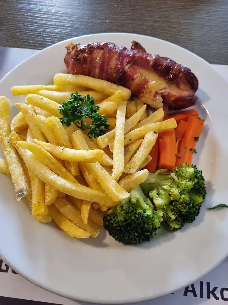 Annigna Kamer_Hertihof Besenbeiz_Untervaz_review