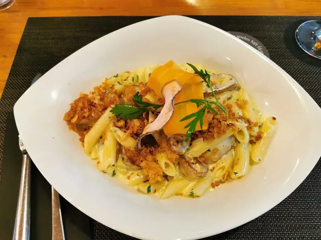 Menu_Restaurant Fünf-Dörfer_Zizers_immagine_7