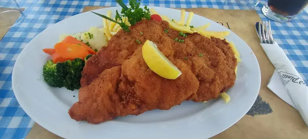 Coco_Restaurant Pintli Hámori_Meienried_review