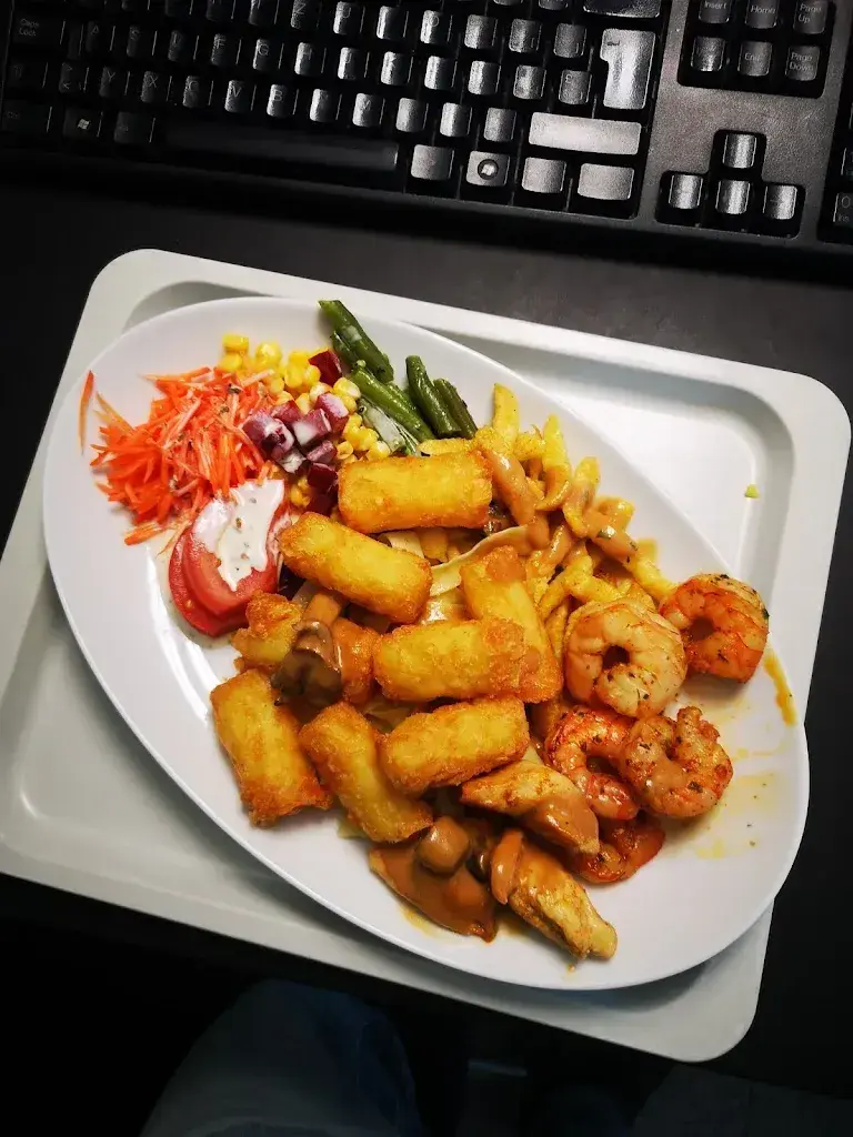 Leo Nutt_Restaurant VIVA_Landquart_reseña