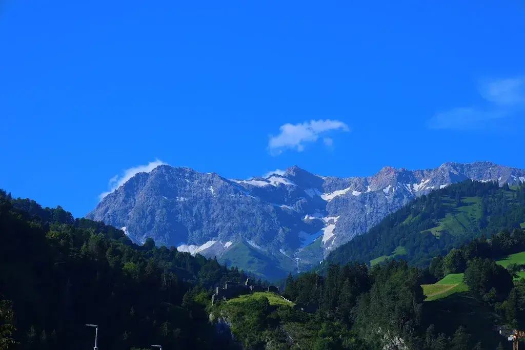 Rhys Davies_Sporti Grüsch_Grüsch_review