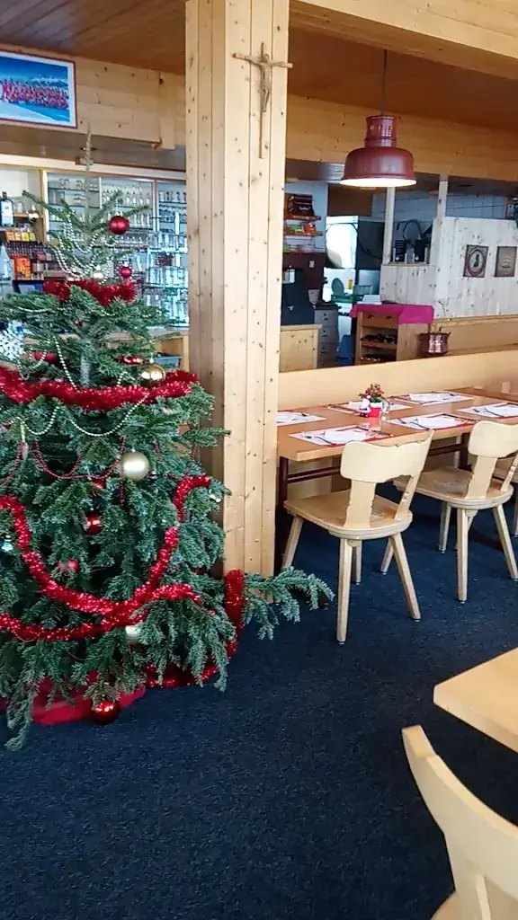 Restaurant Chummenbühl_Obersaxen_slider_image_2