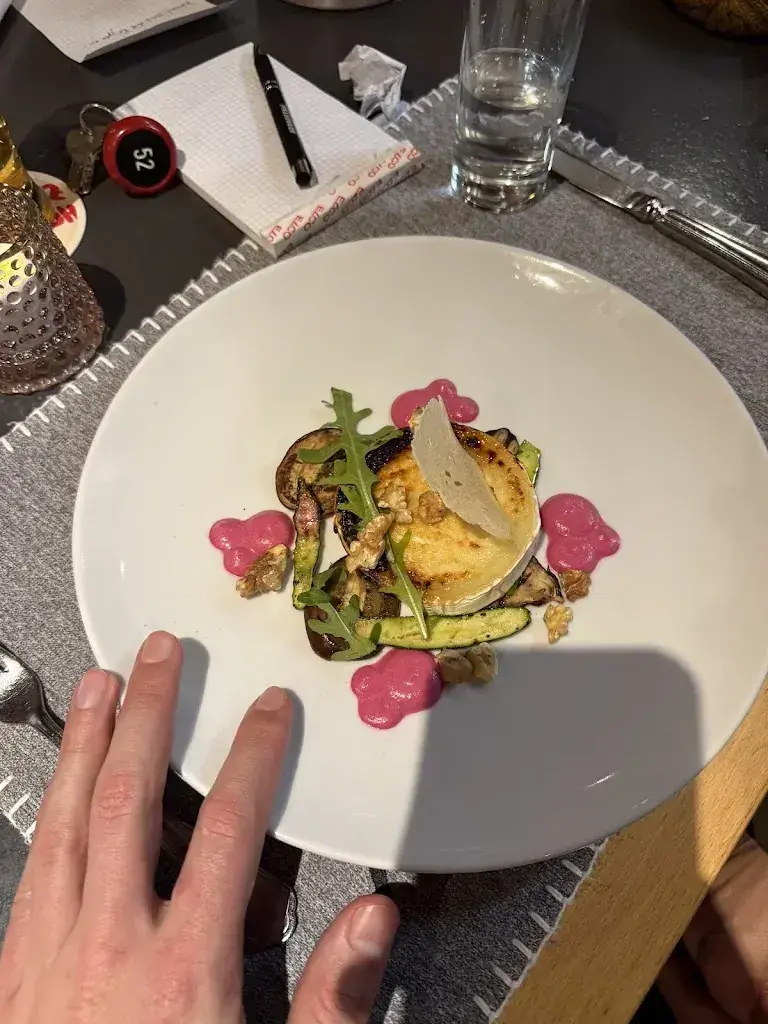 Pavel Shishkin_Central_Obersaxen_review