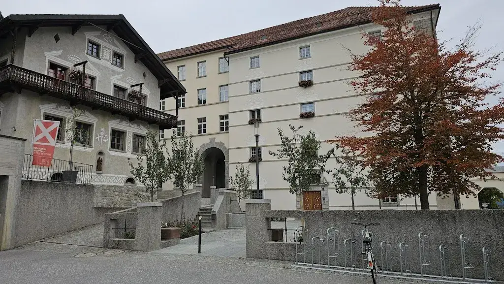 Katja Bollinger_Kloster Disentis_Disentis_avis