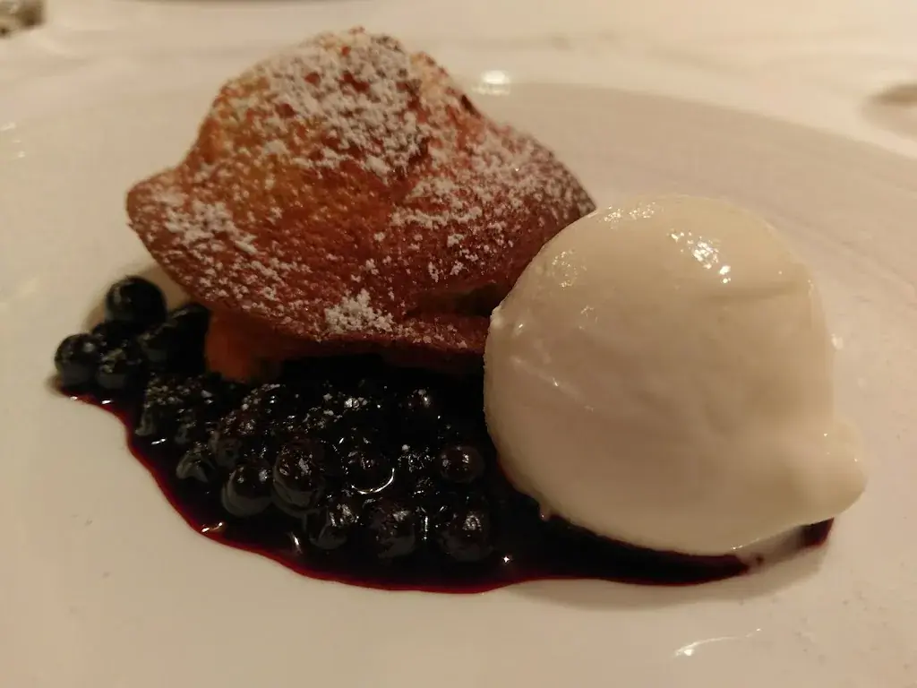 Daniel Schwarz Carigiet_Casa Fausta Capaul_Breil/Brigels_review