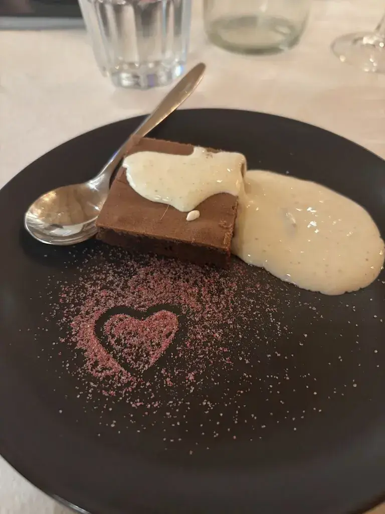 Liv EatSleepReview (EatSleepReview)_Bäsabeiz Fajaunerkoscht_Fajauna_review