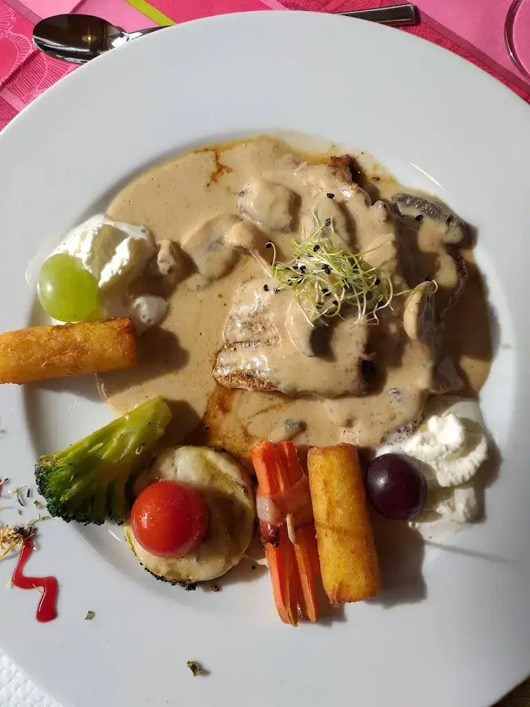 Menu_Restaurant Ustria Miraval_Sumvitg_image_1