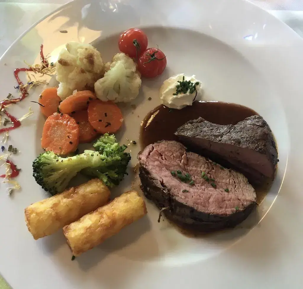 Restaurant Ustria Miraval_Sumvitg_slider_image_3