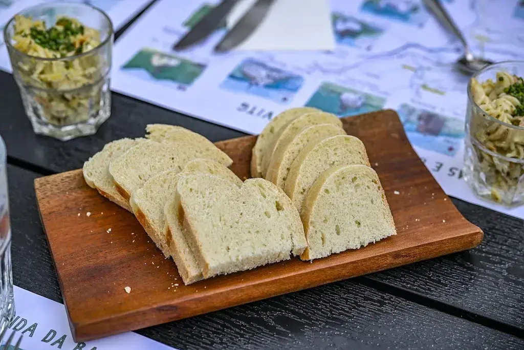 Kelly Song_Ustria dalla Staziun_Sumvitg_review