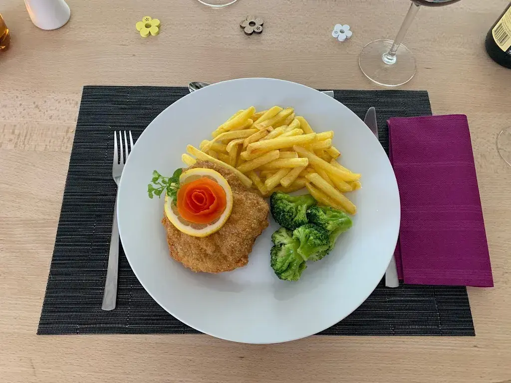 Bahnhofbuffet Sedrun_Tujetsch_slider_image_2