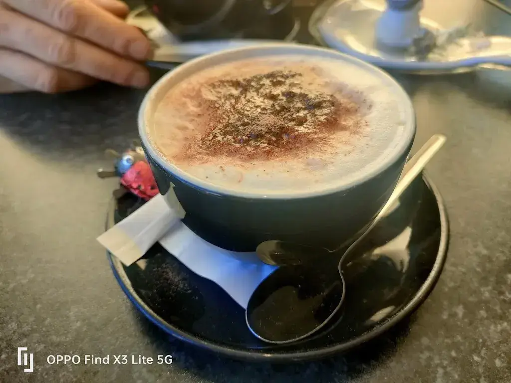 Alisa Karkic_Gassler-Beck AG_Lengnau_avis