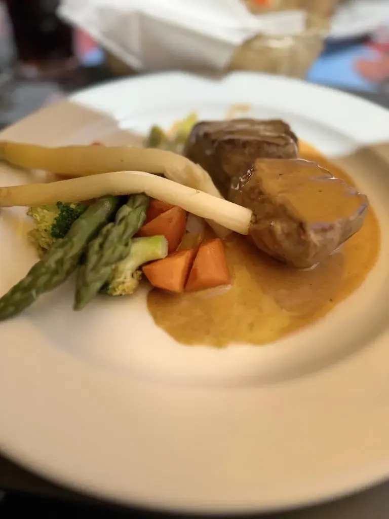 Zuzana F._Restaurant & Pizzeria Fortuna_Tujetsch_review