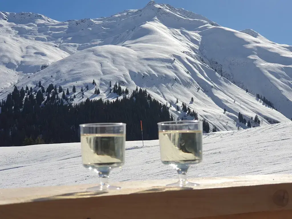 Ruedy Arnold_La Schliusa_Tujetsch_review