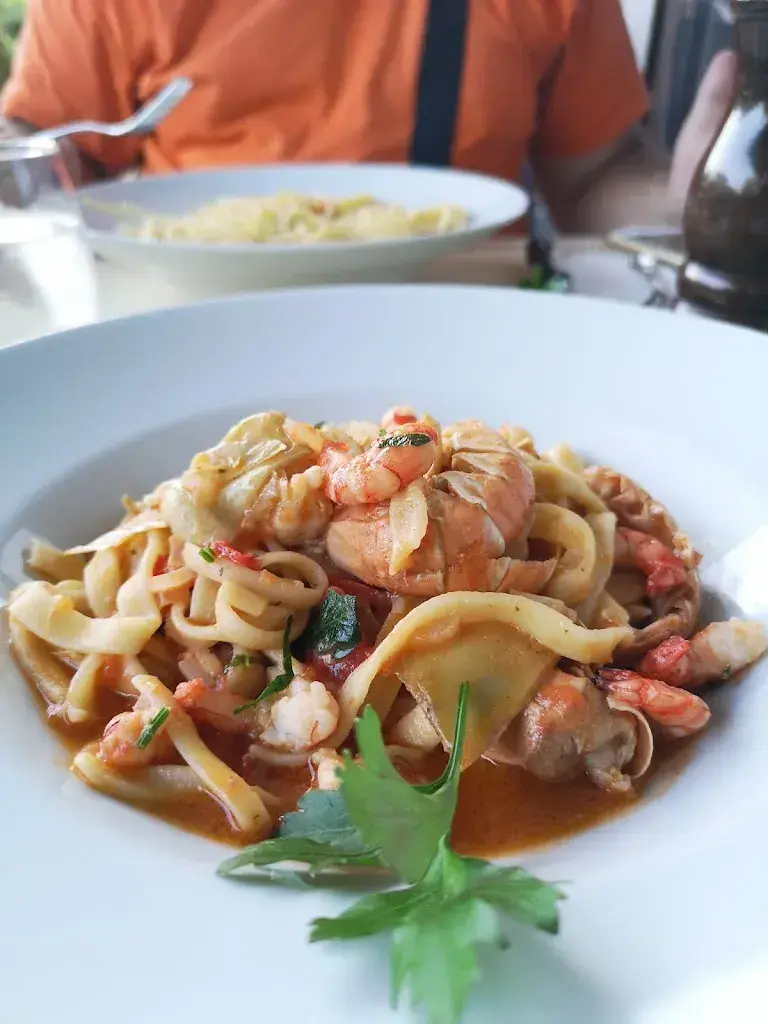 Menu_Restaurant Mediterran_Buchs_image_6