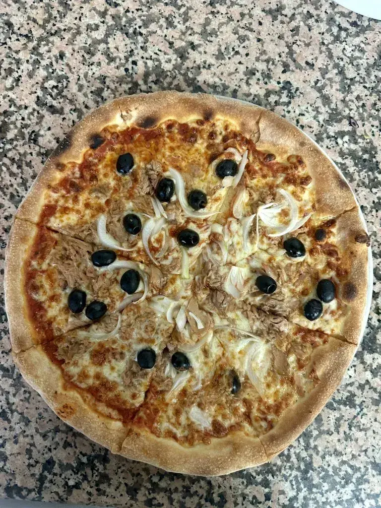 Menu_Pizza center_Lengnau_image_9