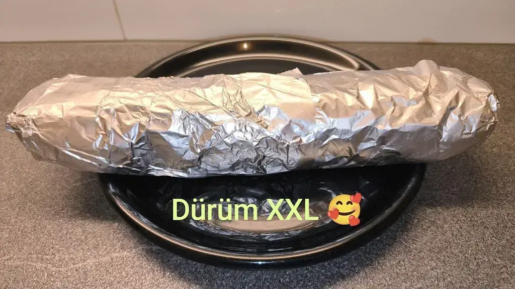 Marco Nüssli_Pizza center_Lengnau_avis