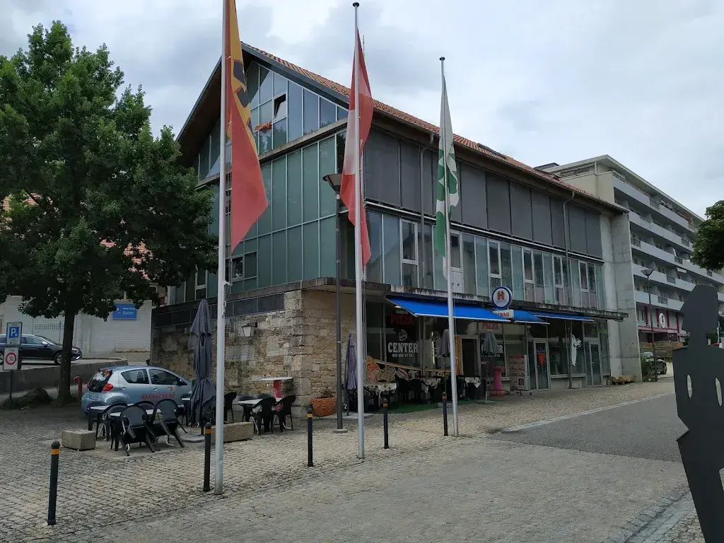 Bruno Baechtold_Pizza center_Lengnau_avis