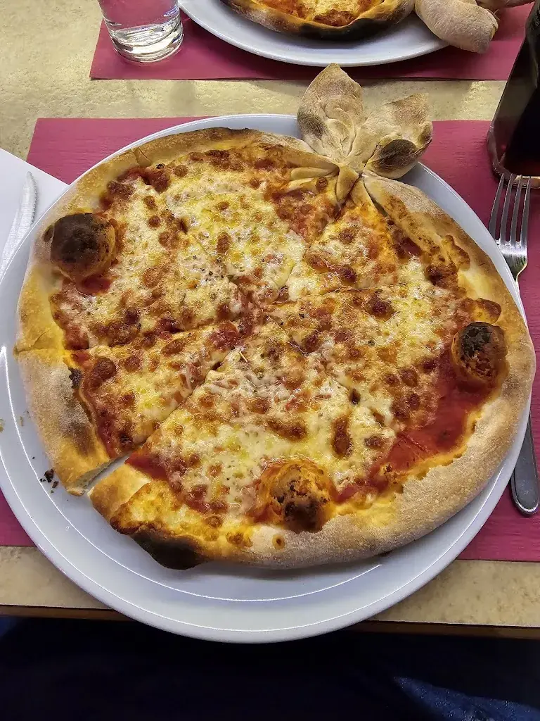 Menu_Restaurant Zentrum Holzofen Pizzeria_Buchs_image_8