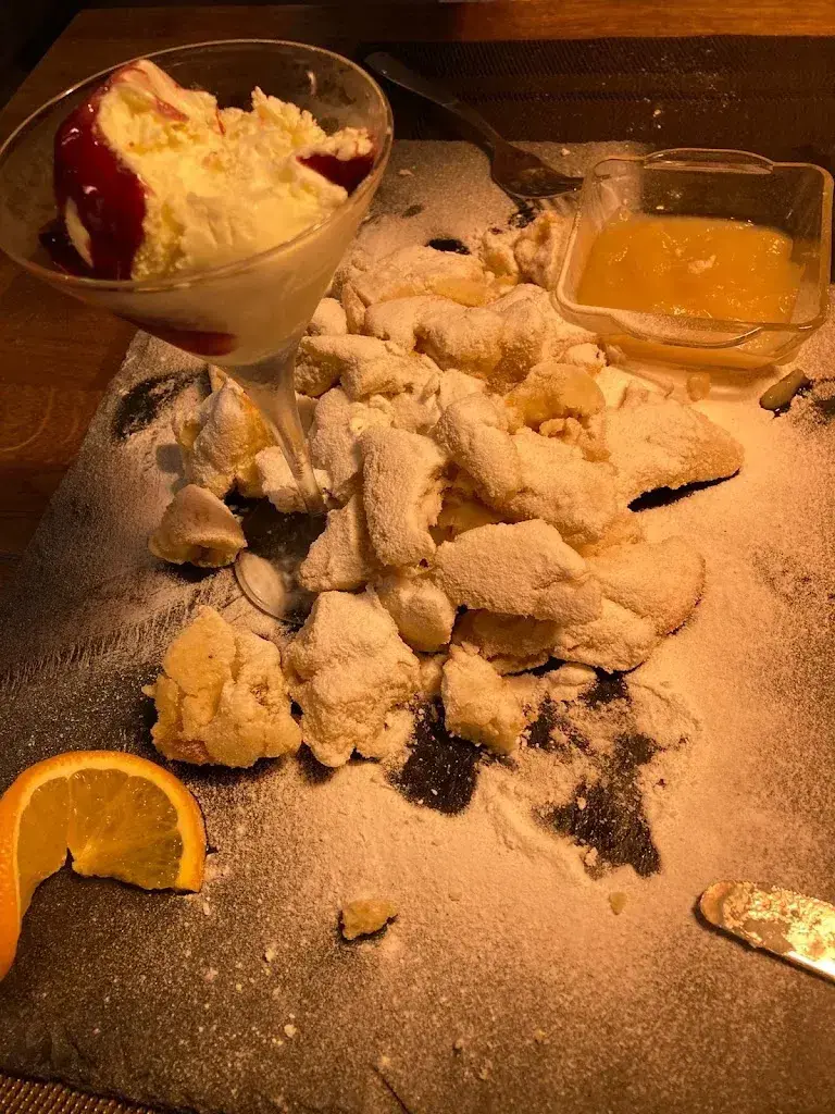 Anna Susmelj_Wirtshaus zur Trostburg_Teufenthal_review