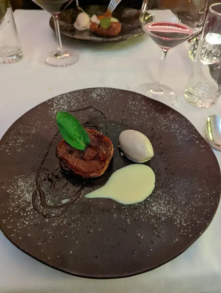 David DC_La Sitterie_Sion_review