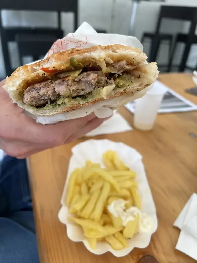 Nicole Häusermann_La Baracca_Unterentfelden_review