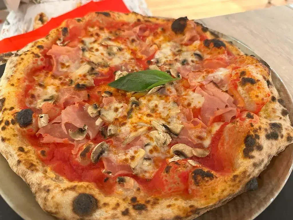 Martin Wehrli_Napoli Stories by Kreuz Küttigen_Küttigen_recensione