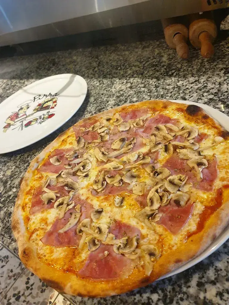 Pizzeria Gehren_Muhen_slider_image_2