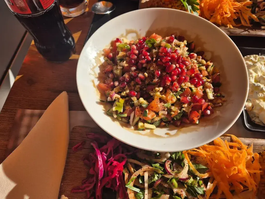 Tamara Abt_PERRE GRILL HAUS & Music_Oberentfelden_avis