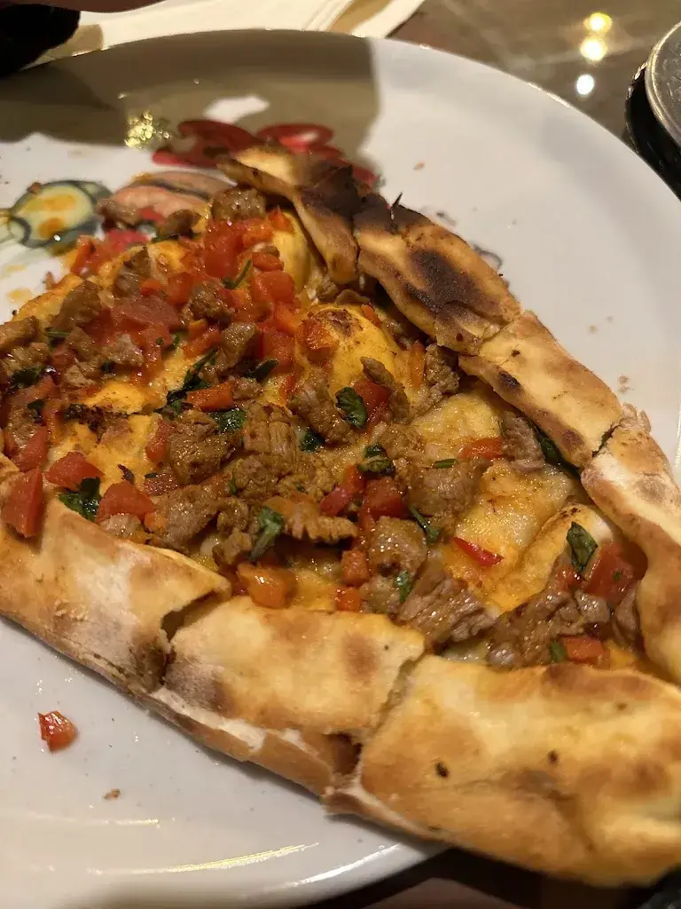 Ganna Proks_PERRE GRILL HAUS & Music_Oberentfelden_avis