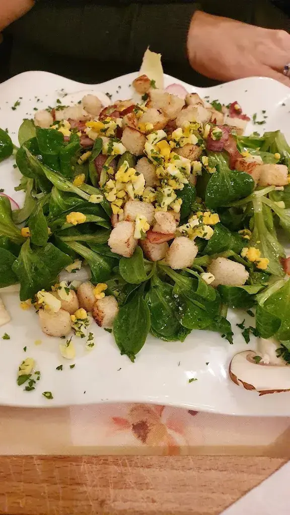 Giorgio Mambretti_Fränzu's Fondue & Musigbeizli im Rössli Safnern_Safnern_review