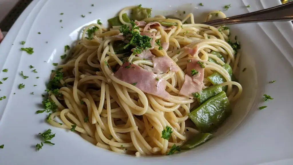 Menu_Pizzeria La Famiglia_Suhr_image_5