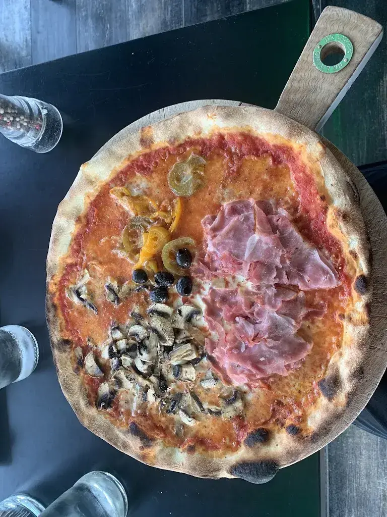 Menu_PIZZAWAY I Pizzeria, Pizza Kurier & Take Away_Suhr_image_9