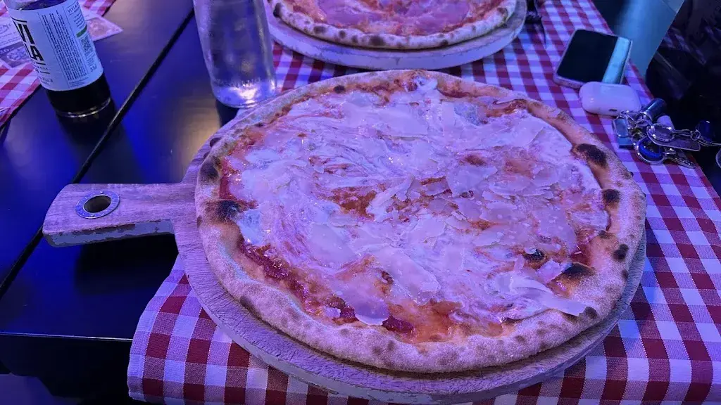 Fernando Scheps Serra_PIZZAWAY I Pizzeria, Pizza Kurier & Take Away_Suhr_review