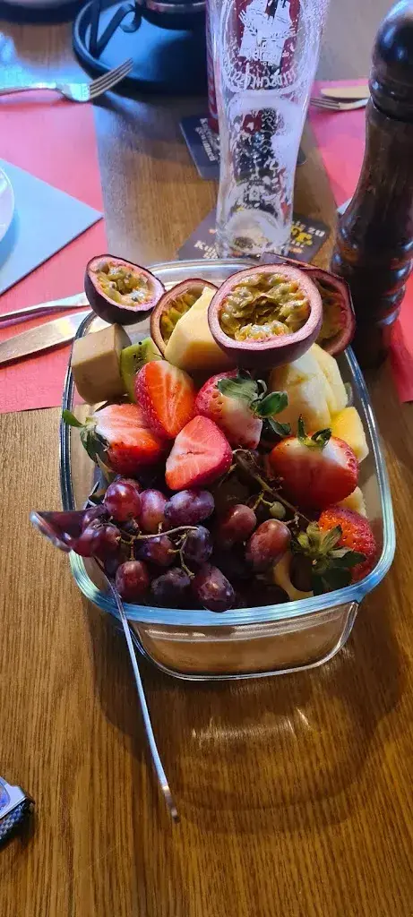 Gabi_Restaurant Sportplatz_Suhr_review