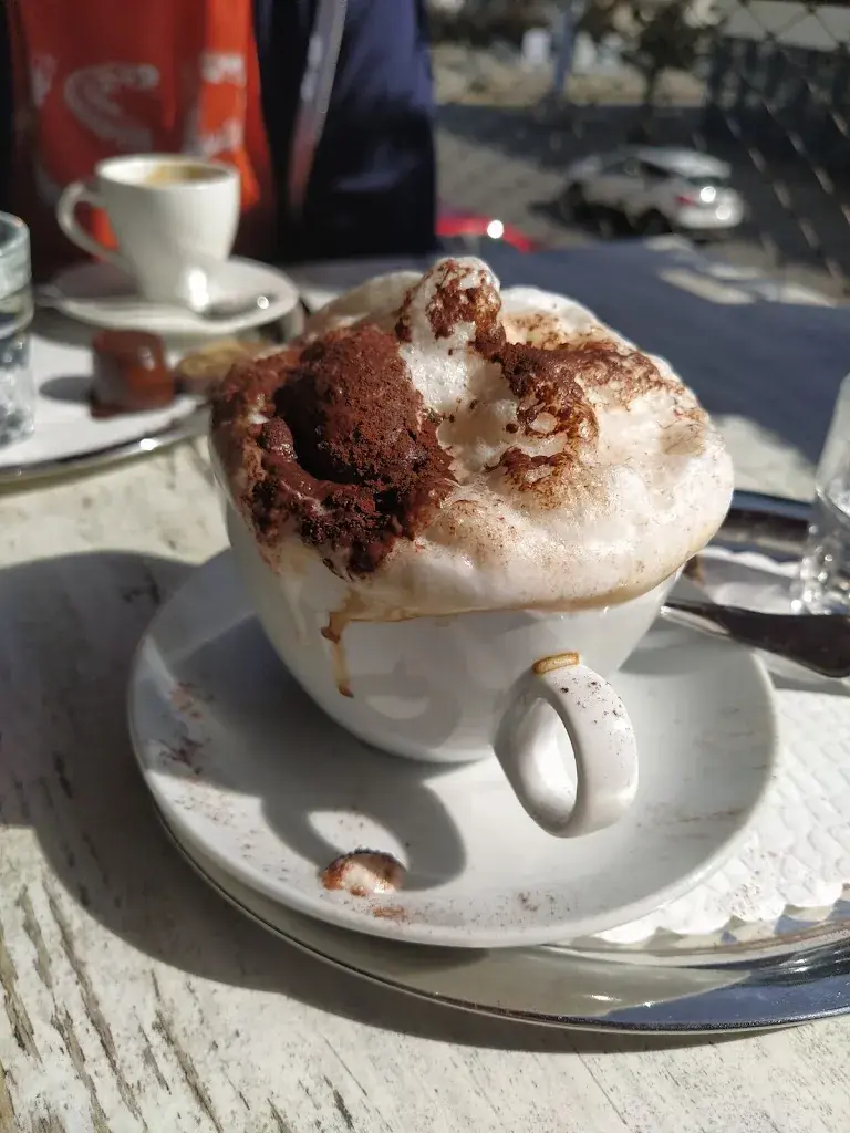 Michaela Šandalová_Fairyhouse by Törtlifee_Suhr_review