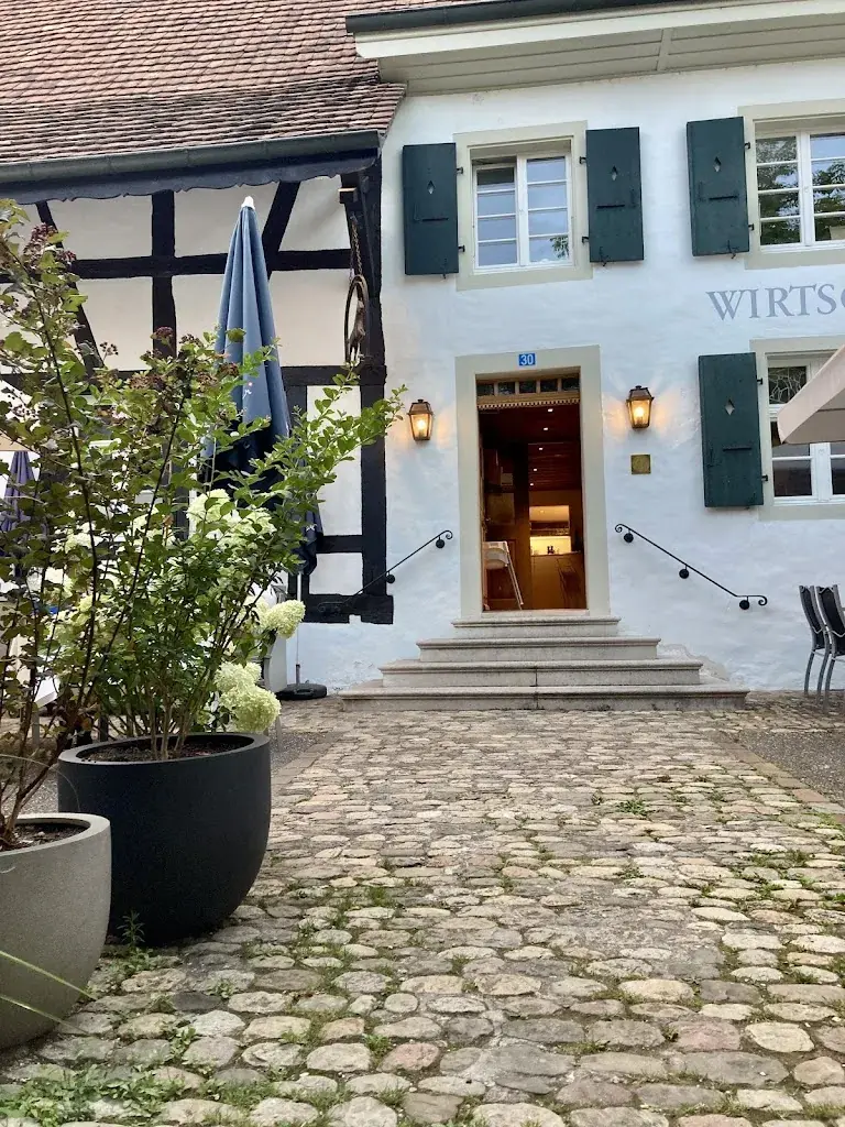 Urs V._Restaurant Rössli_Oberwil_avis