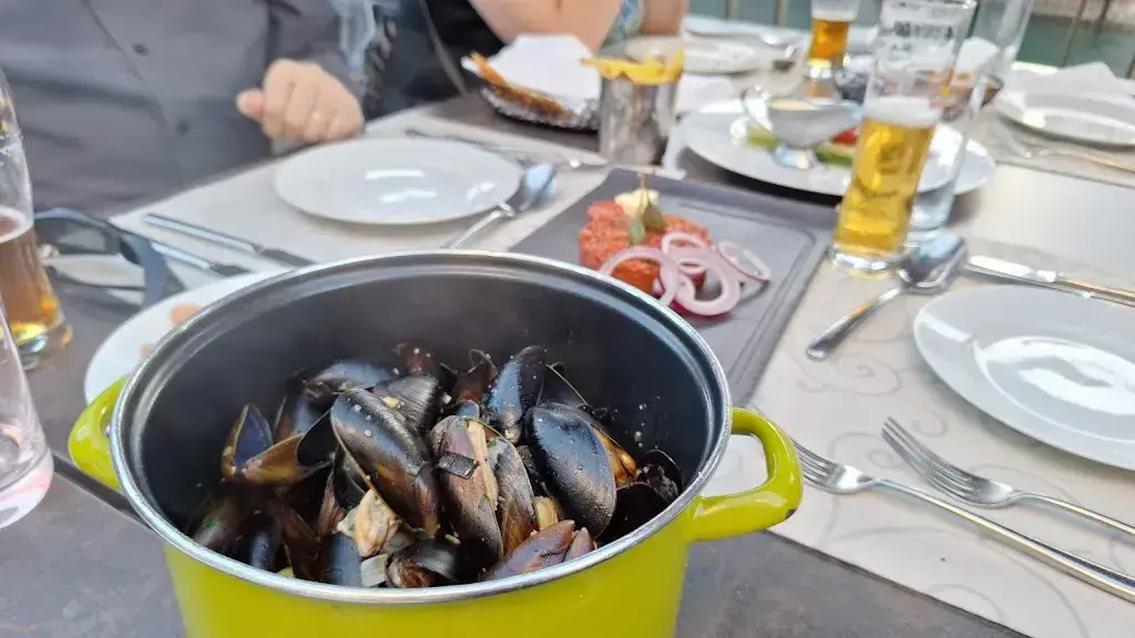 Marlene Green_Brasserie Schwanen_Ennetbaden_reseña