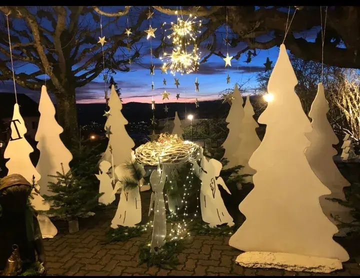 Nev Gardiner_Zum Stutz_Widen_review