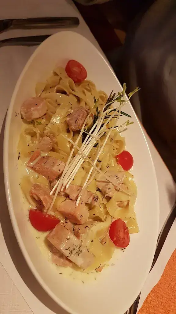 Menü_Restaurant Bergli / Pizzeria IL TARTUFO_Bergdietikon_Bild_4