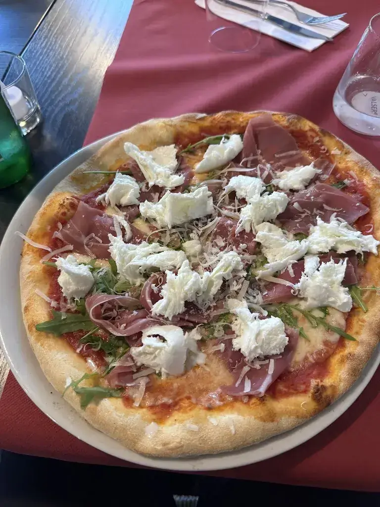 Samuel Nova_Buongusto Ristorante Pizzeria_Dietikon_review