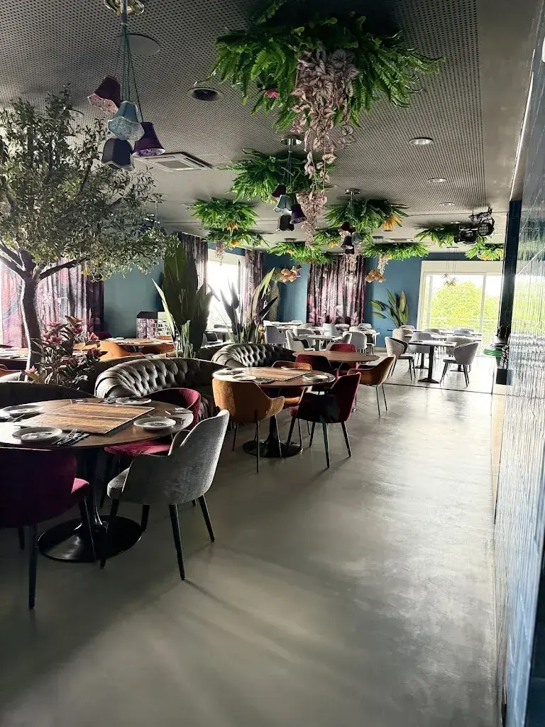 Platz im Herzen Schweiz_Widen_slider_image_3