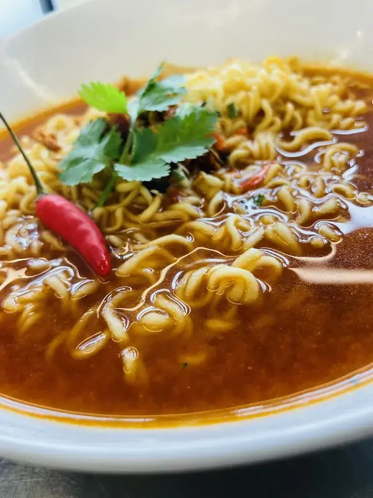 Burki Bisto_Widen_slider_image_2