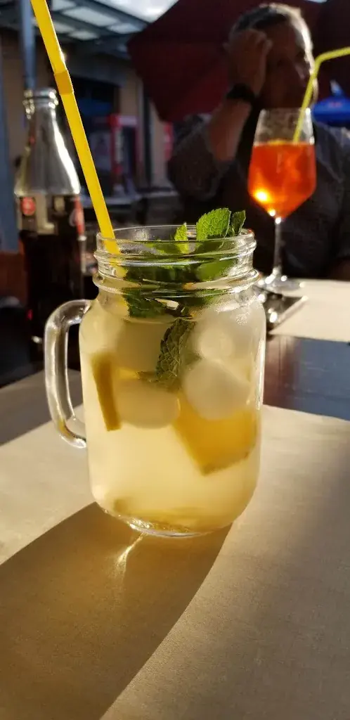 Gina Zehnder_Gaeng Daeng _Rudolfstetten-Friedlisberg_review