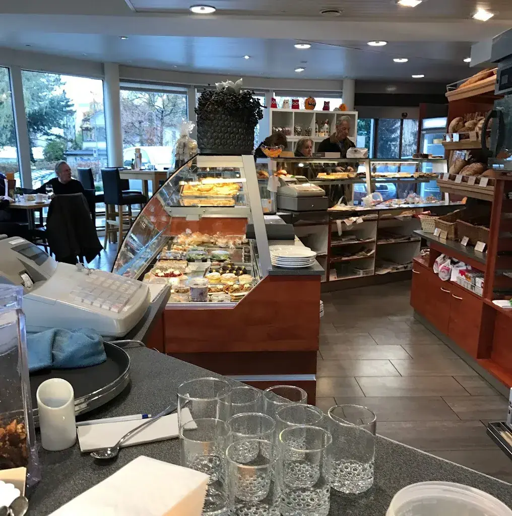 Bäckerei-Konditorei Stutz GmbH restaurant in Widen
