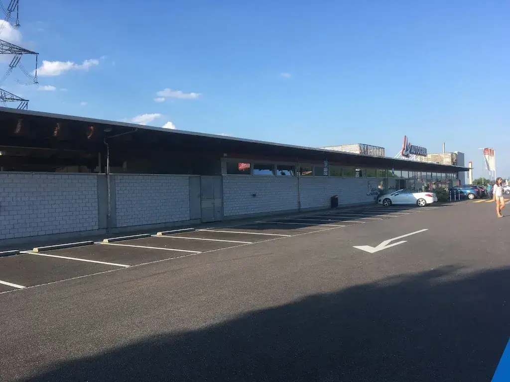 Vincent Rist_Autogrill_Pieterlen_avis