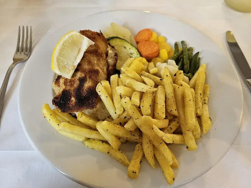 Dragan Serafimovic_Restaurant zur Post_Remetschwil_review